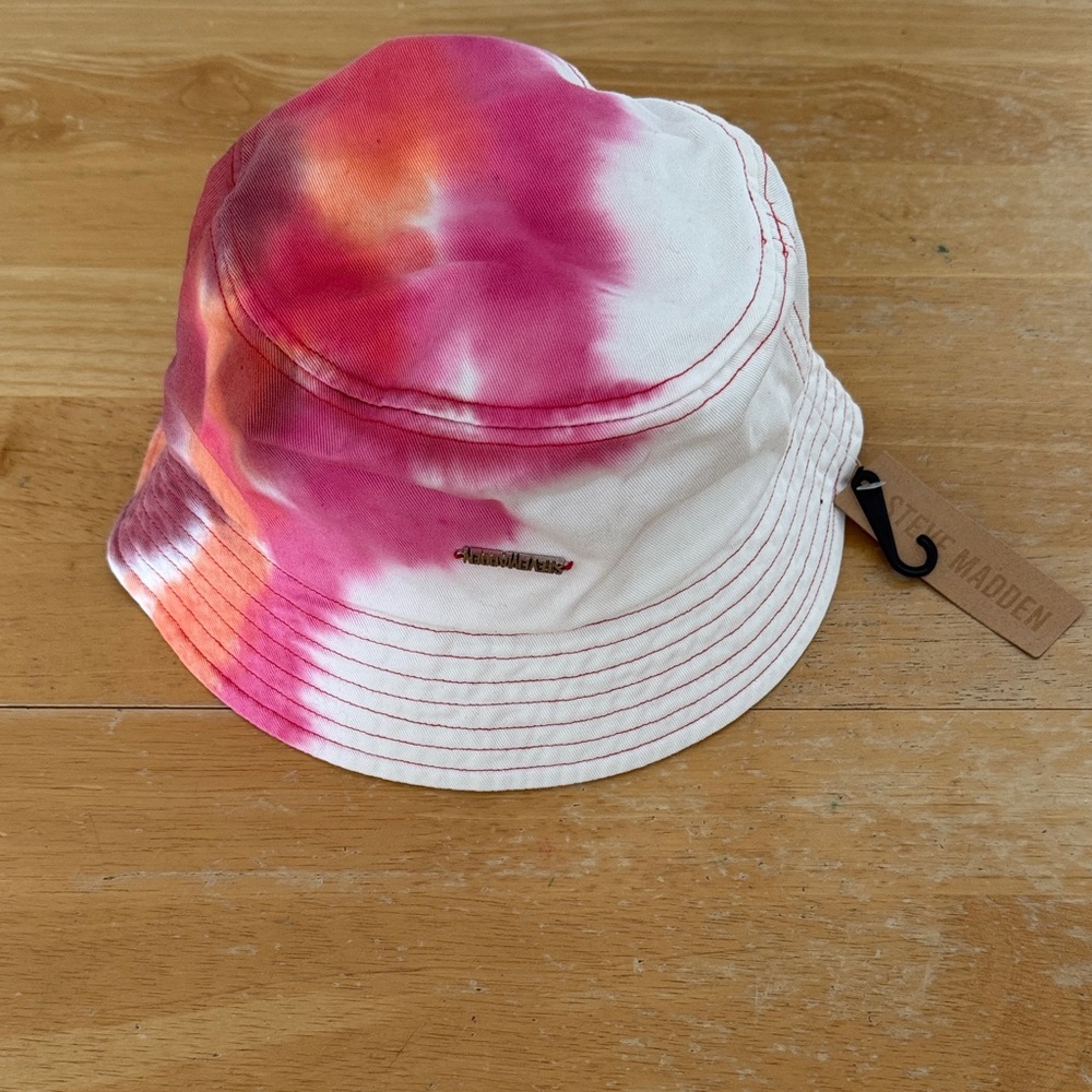 Steve Madden Pink and White Tie-Dye Bucket Hat